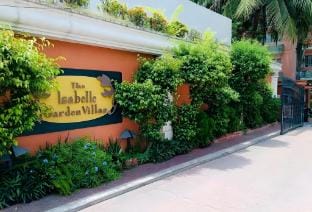 Isabelle Garden Villas Cluster 4, 516 Apartment in Paranaque