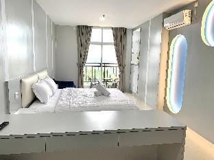 Wiwi Formosa Residence - Deluxe Studio-Balcony Apartment in Riau Islands, Indonesia