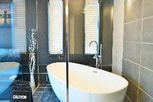 Penates Poolvilla A Bed and Breakfast in South Korea
