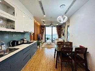 Kane - 1BR Vinhomes Metropolis Residence Apartment in Hanoi