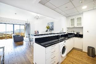 Studio|Ocean Bliss| Jbr Apartment in Dubai