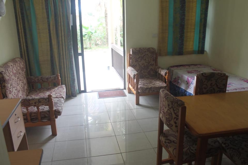 Shalini Garden Hotel &  Apartments Apartment in Baravi