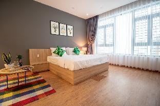 VIT HOUSE 6 BedRooms - Elevator - Walk To Beach Vacation rental in Da Nang