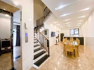 VIT HOUSE 6 BedRooms - Elevator - Walk To Beach Vacation rental in Da Nang