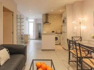 Calle Verde 9 Apartment in Seville