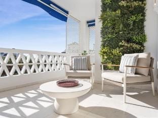 Espacioso y encantador apartamento en Las Gaviotas Apartment in Marbella
