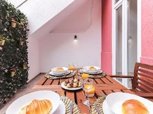 vita portucale | lisbon design apt. with terrace Apartment in Lisbon