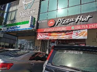 klia R2 self check in homestay free wifi Apartment in Selangor, Malaysia