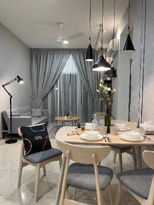 Canva Homestay Mesahill Nilai Airport Klia Apartment in Negeri Sembilan, Malaysia