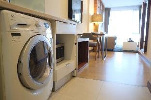 Center of city@Astra ,Good view, 5min, NightMarket Apartment in Chiang Mai