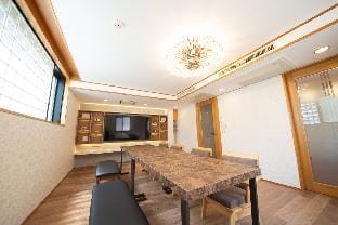 la3 Hotel Shinjuku Three-Story House (with Indoor Elevator) Vacation rental in Shinjuku
