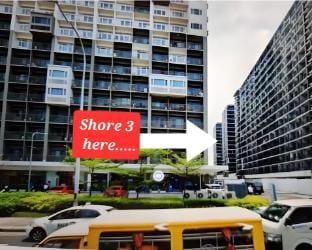 Staycation- Bedroom with balcony Apartment in Pasay