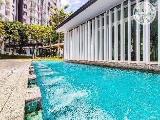 Medini Signature-Dr Avengers Suites by RR JBcity Vacation rental in Johor