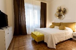 Maison d'Or - Magellano Luxury Apartment in Genoa