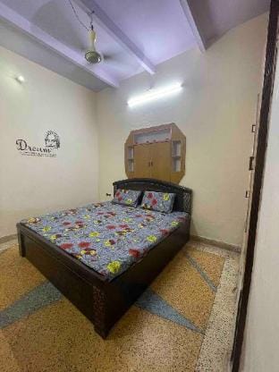 Rukmani Homestay Vacation rental in Uttar Pradesh