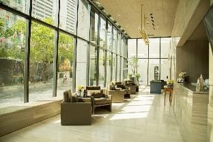 Pool&BTS Nana&MRT Sukhumvit&Max2ppl#6F28 Apartment in Bangkok