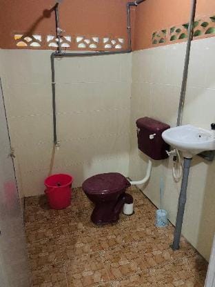 yellow homestay Vacation rental in Pahang, Malaysia