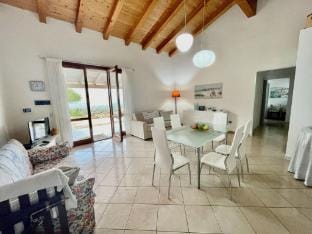Villa Fiori con Piscina by Wonderful Italy Apartment in Sardinia
