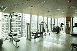 Pool&BTS Nana&MRT Sukhumvit&Max2ppl#17F135 Apartment in Bangkok