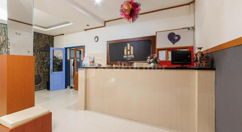Urbanview Hotel Ian Jaksa Kebon Sirih Hotel in Jakarta
