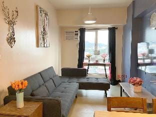 Heart of the City CDO Cozy 1 Bedroom Wifi +Netflix Apartment in Cagayan de Oro