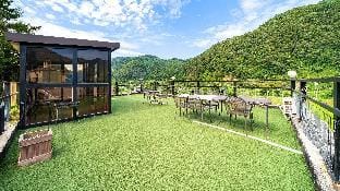 Chuncheon Namiseom pet friendly Pension Bed and Breakfast in Gyeonggi-do