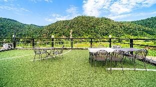 Chuncheon Namiseom pet friendly Pension Bed and Breakfast in Gyeonggi-do