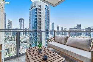 bnbmehomes | Exquisite 2 BR Apt w/ City View-2102 Apartment in Dubai