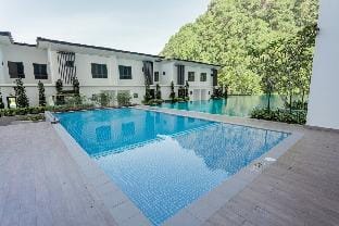Ipoh Tambun Lost World Sunway Onsen Mina 3R2B 8pax Apartment in Perak