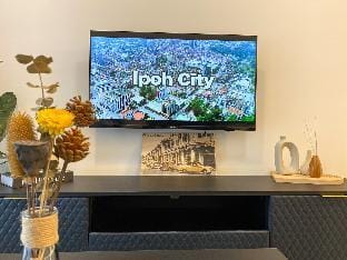 Ipoh I Cozy Homestay with Infinity Pool | 13 4PAX Apartment in Ipoh