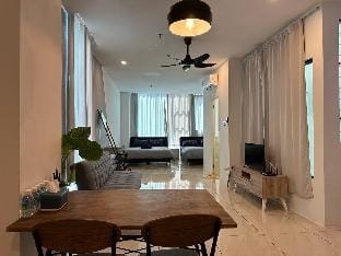 ITCC Manhattan Suites by Stay In 5-6pax Apartment in Kota Kinabalu