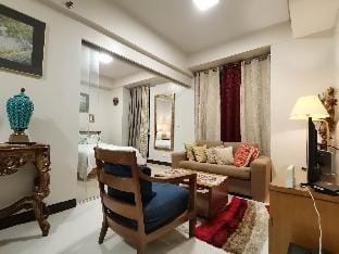 Mactan Newtown Daily Staycation Condo+Pool! Apartment in Lapu-Lapu City