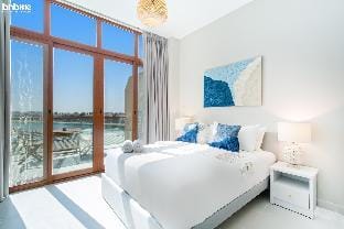bnbmehomes |Studio in Palm | Sea View-205 Apartment in Dubai
