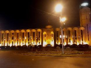 Private Room & tours in Center near Sundukyan thea Apartment in Yerevan