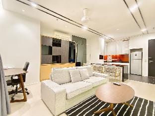 ArcorisSoho ModernSuite LongStay TravelWorkSpace Vacation rental in Petaling Jaya