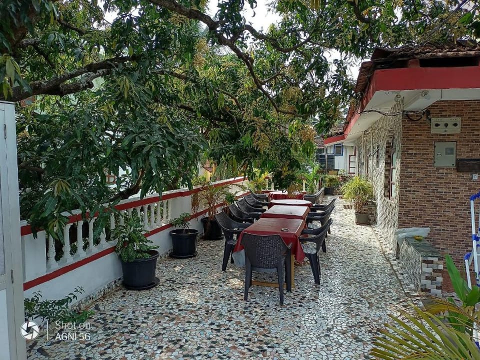 Alex Marie Holiday Apartments Hotel in Candolim