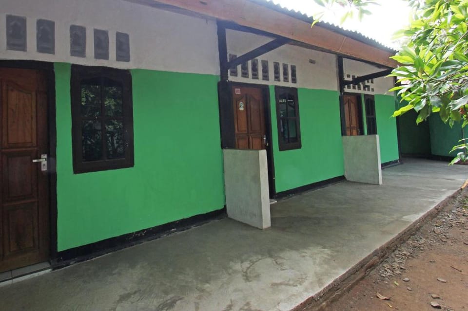 Hotel O Kos Rosni Hotel in West Nusa Tenggara, Indonesia