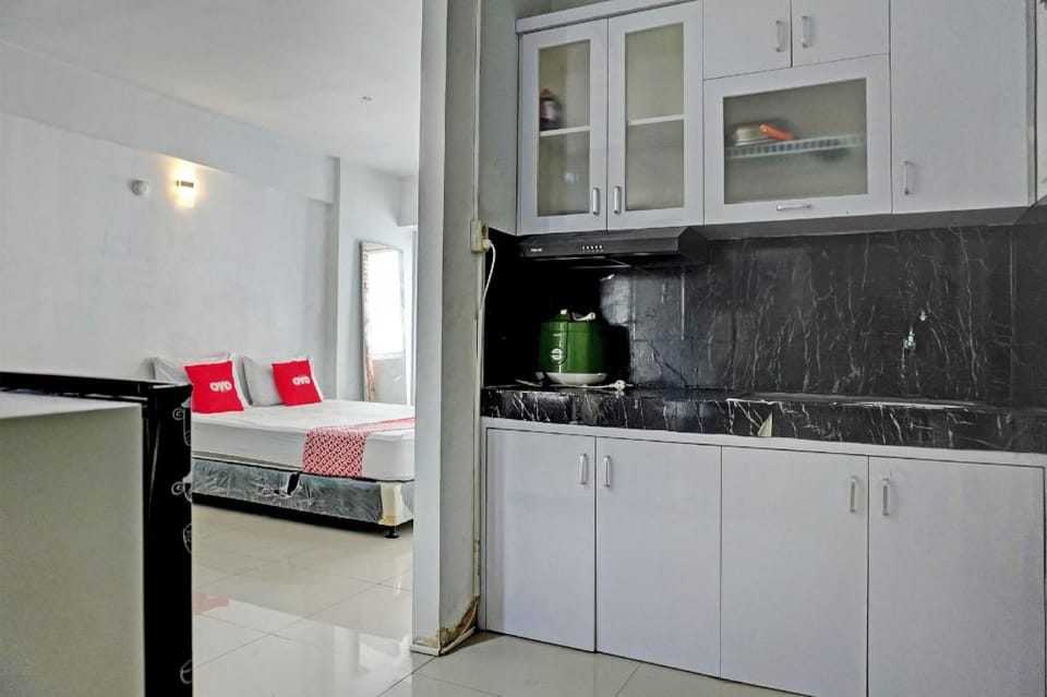 Collection O 92959 Apartement Sentraland Karawang By AT Room Hotel in West Java