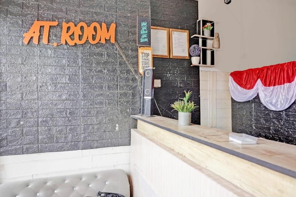 Collection O 92959 Apartement Sentraland Karawang By AT Room Hotel in West Java