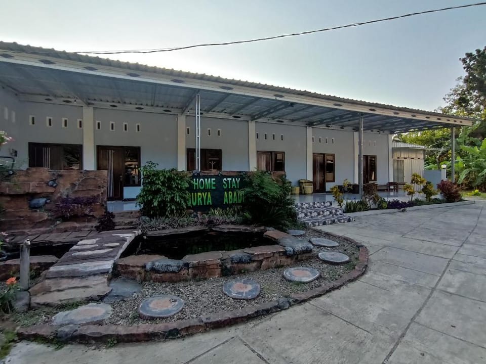 Surya Abadi Homestay Syariah RedPartner Hotel in Indonesia
