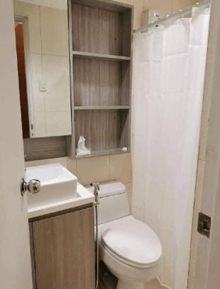 Beautiful Condo in BGC-McKinley With Free Parking Apartment in Makati