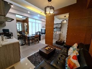 Beautiful Condo in BGC-McKinley With Free Parking Apartment in Makati