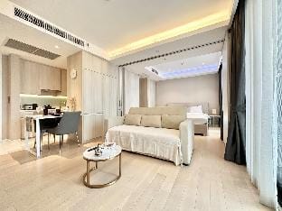 Pool&BTS Nana&MRT Sukhumvit&Max4ppl#9F/55 Apartment in Bangkok