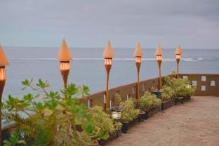 Romantic 1 BR Suite With Ocean View #D6 Villa in Bali