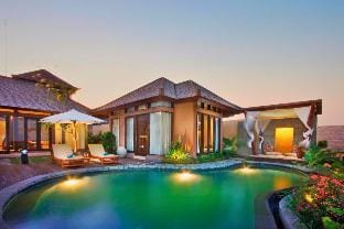 Royal 1 BR Private Pool Villa #D7 Villa in Bali