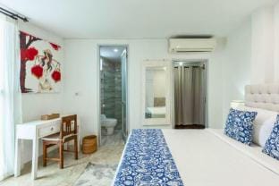 Cozy 5 BR Private Pool Villa #PS1 Villa in North Kuta