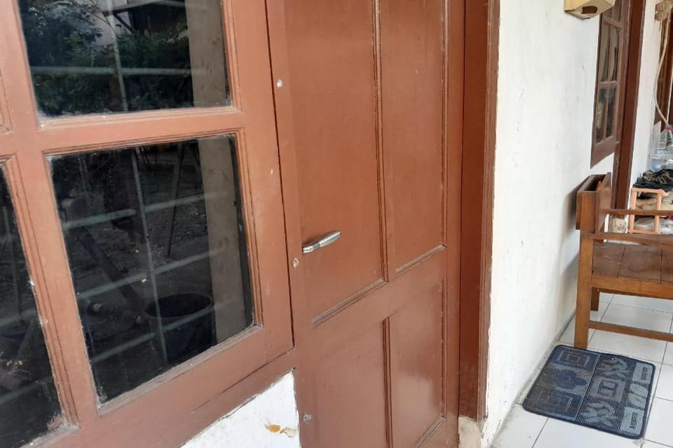 SPOT ON 93049 Iqfood Stonen Kostel Hotel in Indonesia