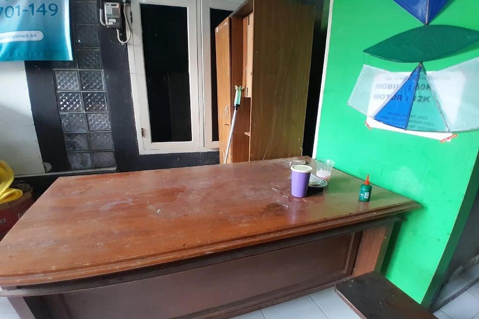 SPOT ON 93049 Iqfood Stonen Kostel Hotel in Indonesia