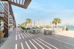 bnbmehomes  Rare Find on the Palm Jumeirah-100 Apartment in Dubai