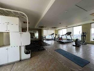 Top Floor Luxurious Studio Apartment Vacation rental in Kolkata